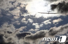 솔라 임펄스, 순수 태양열로만 첫 '대륙 횡단'  도전