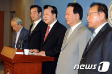 영남출신 전직 의원들, 김두관 도지사의 결단 촉구