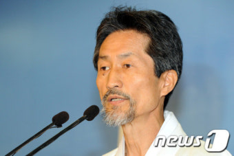 강기갑 혁신비대위원장, 당대표 출마 선언