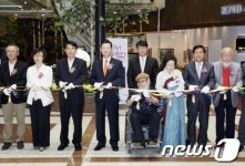 경남은행,‘장영준 화백 특별 초대전’ 8월 말까지 개최