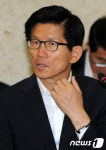 답답한 김문수 경기도지사