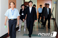 곽노현 교육감, 응암초교 방문