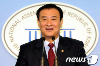 강창희, 국회의장 비서실장에 정진석 전 의원 내정