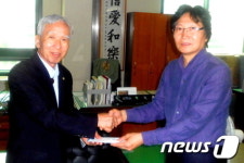인천 계양구노래연습장협회, 계양문화원에 성금 기탁