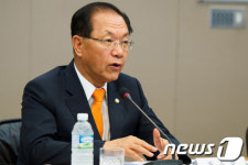 황우여 대표, '무역업계와 간담회'
