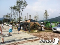 경남 하동,피서지로 각광…지리산·섬진강·덕천강 야영객 몰려