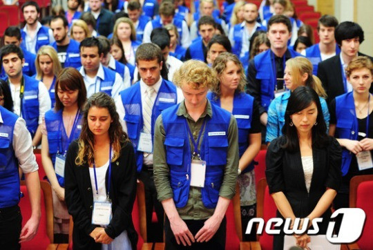 서울시장 오세훈, 유엔참전국 후손과 감사의 정원에서 특별한 만남 및 교류캠프 개최
