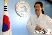 새로운 진보정당 건설 의지 밝힌 강기갑 대표