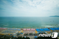 '막바지 피서객' 맞는 해운대해수욕장