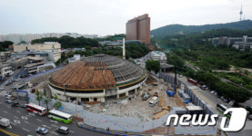 50년 만에 리모델링하는 장충체육관