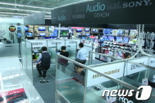 롯데마트 디지털파크 잠실점, 오픈 1년만에 매출 500억