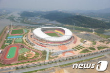 진주시, 하반기 종합운동장 부채 100억원 상환