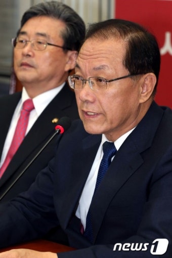 황우여,