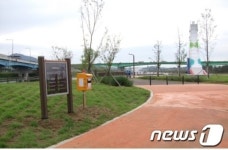 경인아라뱃길 자전거 도로 등에 119 비상구급함 설치