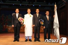 [사진]안동문화재지킴이 김호태씨, 국무총리상 수상