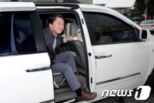 본격 행보 나선 안철수