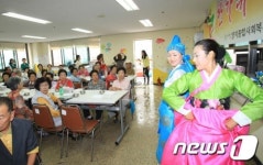 [사진]광주 양지종합사회복지관 어르신 한가위잔치