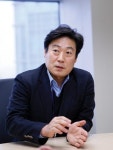 인터뷰 - ‘프로스펙스’ 총괄 홍진표 상무