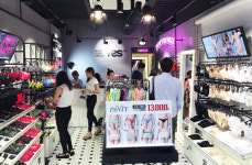 예스 국내 최초 코디네이션 언더웨어로 리뉴얼