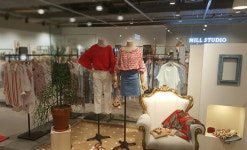 ‘밀스튜디오’ AK& 수원점 출발 좋다