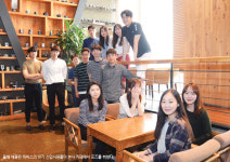 사람이 성장하는 기업만이 밝은 미래가 열린다