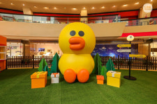 라인프렌즈, 중국 상해 동방명주에서 ‘I am Sally’ 전 오픈