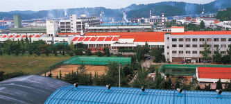 경방, 반월공장까지 중단…국내 생산 안 한다