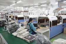 소녀나라, 패션 최초 10시간 배송 시스템 완성