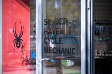 스파이더, 부산 센텀시티점 리뉴얼 확장 오픈