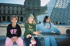 차일디, 화제의 온라인 아동복 ‘히로’ 인수