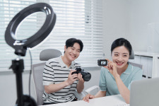[이성길] 왜 사람들은 크리에이터를 따라 구매할까?
