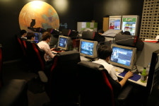 FPS 특화 PC방, 용산 옹PC방을 가다