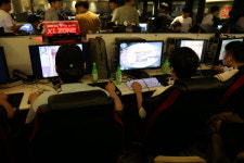 FPS 특화 PC방, 용산 옹PC방을 가다