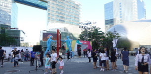상암을 달군 국내 최대 VR페스티벌 KVRF 2018을 가다