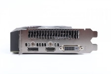 고성능 입문형 게이밍 그래픽카드, ASUS EX 라데온 RX 570 O8G D5 8GB