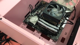 사랑과 핑크를 그대에게, 핑크 게이밍 PC 만들기