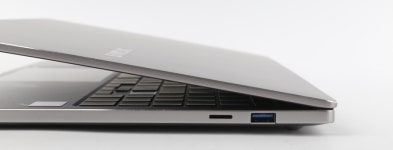 솔리디티 디자인의 합리적인 메탈 노트북, 삼성전자 노트북7 NT750XBV-A39A