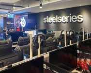 PC방 전시된 하이엔드 키보드, 스틸시리즈 에이펙스 프로 Gen3 체험 이벤트 진행