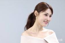 [포토] 미소에 빠져든다...PC사랑 표지모델 김시은