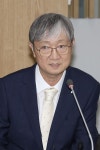 이찬진 