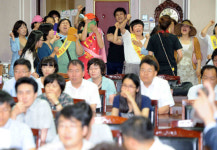 학부모 거센 반발… 대립 첨예