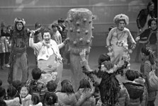 왈츠와 닥터만, 커피탐험