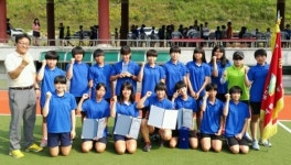 평택여중, 2년 연속 정상 스틱