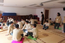 힐링 프로그램 인기… 행복한 학교 만들기 2題