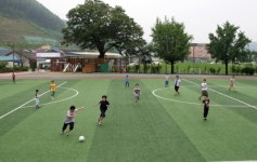 광주 만선초교, 체육관·잔디구장 개관