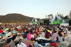 가을바람 타고 낭만 넘실… 행복한 재즈 피크닉