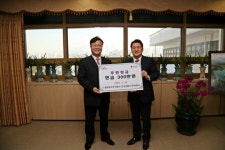 삼영·보영운수 신보영 대표, 의왕시장에 성금 전달