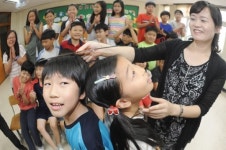 누가 더 자랐나