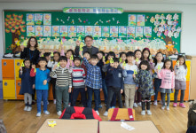 서구, 초교 1년 5천명에 교통안전 옐로카드 배부