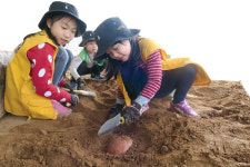 시공 초월한 2만여점의 속삭임 날 보러 와요